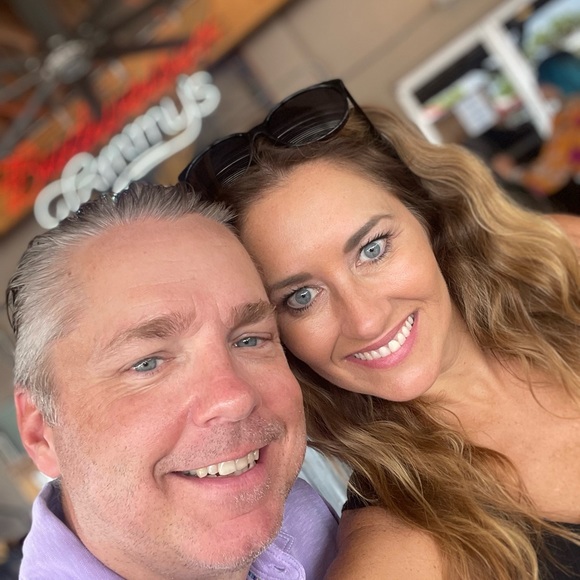 Meet your Posher, Tammy - Picture 2 of 2